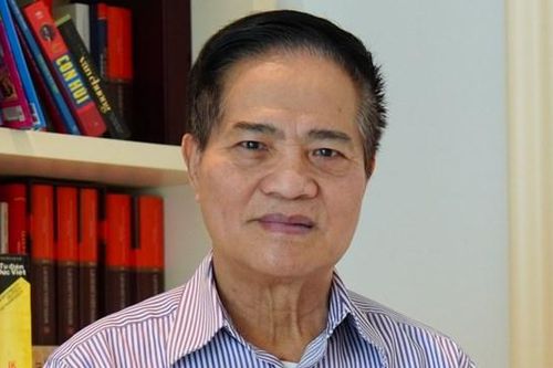 Nguy cơ 'loạn chuẩn' trong phê bình
