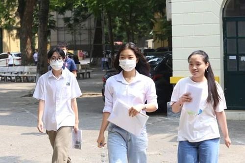 Môn Toán: Mức điểm trung bình khoảng từ 6 - 7 điểm