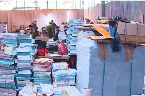 Cần có chế tài xử lý mạnh nạn sách giả, sách lậu