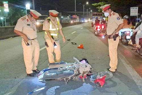 Truy tìm xe tải liên quan vụ tai nạn chết người trên quốc lộ 1