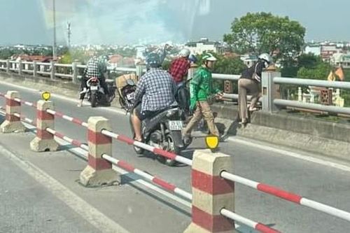 CSGT Hà Nội thông tin về vụ tai nạn giao thông trên cầu Thanh Trì
