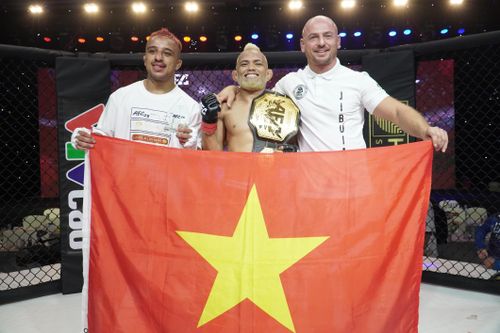 'Mưa knock-out' tại sự kiện võ thuật tổng hợp MMA AFC 25