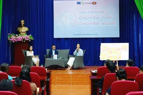 Chọn nghề tự do, không ngại về giới