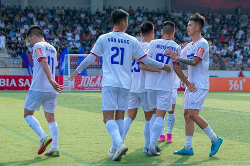 Pape Omar không thi đấu, Mobi FC vẫn thắng nhờ cựu sao V-League ở vòng 2 HPL
