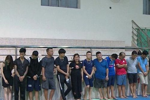 Thanh Hóa bắt 25 đối tượng sử dụng ma túy tại quán karaoke