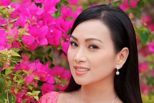 'Nữ ca sĩ Việt giàu nhất thế giới' Hà Phương đập tan tin đồn ly hôn theo cách khiến ai cũng bất ngờ