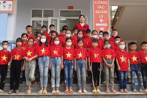 Giáo viên vùng xa ngóng trông mỗi dịp hè sang