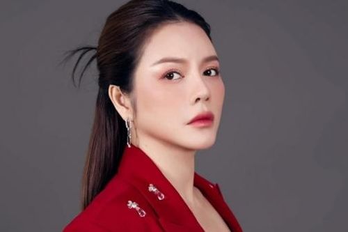 Gu thời trang cuốn hút, mới mẻ của diễn viên Lý Nhã Kỳ
