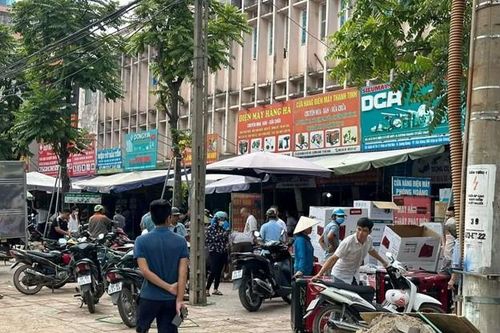 Quạt tích điện đắt khách, cháy hàng trong thời điểm nắng nóng