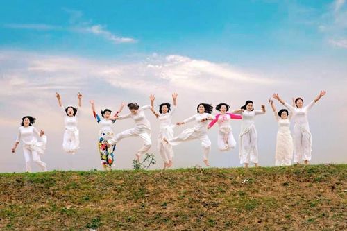 Xin một vé đi về tuổi thơ