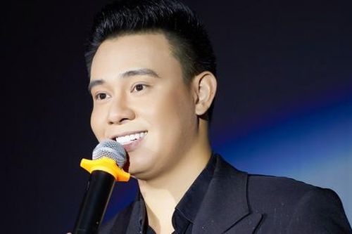 Ca sĩ Đông Hùng kể chuyện thoát nợ nần