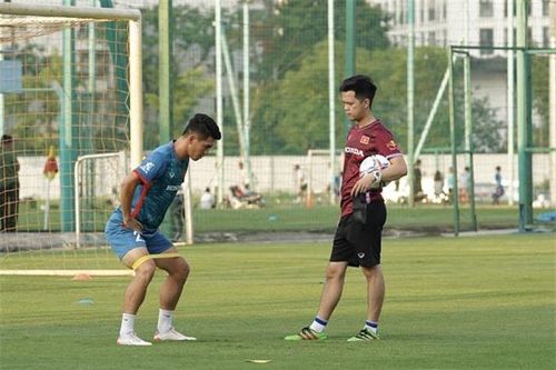 Tiến Linh quá tải, chưa trở lại tập cùng ĐT Việt Nam