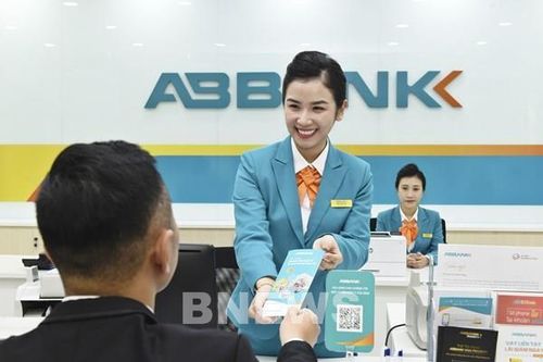 Người vay mua nhà 'dài cổ' ngóng giảm lãi suất