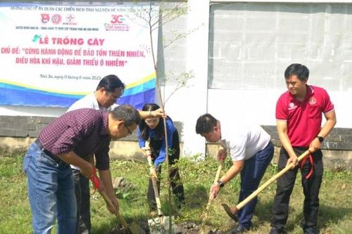 Ngành điện TP. Hồ Chí Minh triển khai nhiều hoạt động vì môi trường