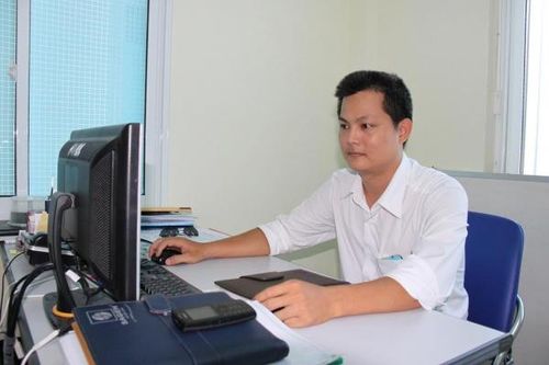 Kỹ sư Nguyễn Huy (Công ty Cổ phần Điện lực Khánh Hòa): Nhặt trả lại gần 200 triệu đồng cho người đánh rơi