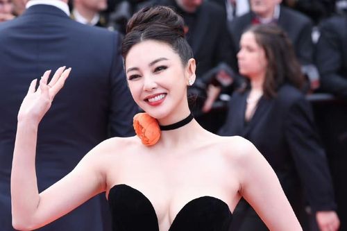 Trương Vũ Kỳ bị chỉ trích phân biệt giàu nghèo