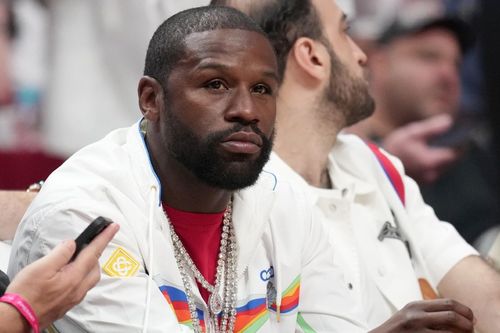 Mayweather ẩu đả với cháu trùm mafia