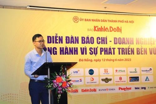 Báo chí - doanh nghiệp: Mối quan hệ bình đẳng và thượng tôn pháp luật