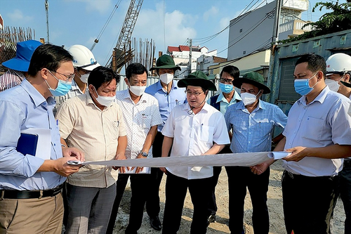Dự án chậm tiến độ và đội vốn - cách nào trị 'bệnh' trầm kha?