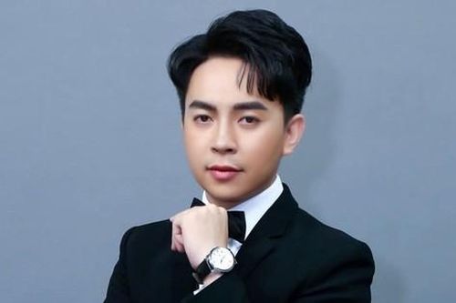 'Hiện tượng triệu view' Viết Thu: Là bạn thân Sơn Tùng M-TP, từng đi hát với cát sê 75.000 đồng