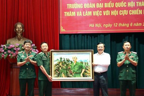 Làm thất bại mọi âm mưu, hoạt động chống phá của các thế lực thù địch