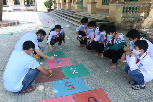Sân chơi Hè bị… đánh cắp!