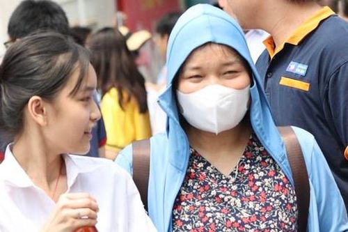 Nụ cười và những tiếc nuối