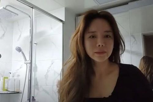 Người mẫu Hàn Quốc tự tử trên sóng livestream