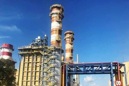 Cổ phiếu điện tăng 'nóng', chủ tịch gom mua triệu cổ