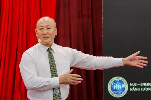 'Chú Phúc' - giáo chủ của Năng lượng gốc khiến hàng ngàn người mê muội là ai?