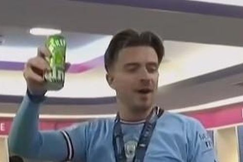 Man City mừng cú ăn 3, Jack Grealish vui say khó đỡ