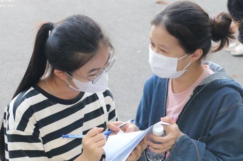 Đề thi vào Trường chuyên Đại học Vinh được đánh giá có tính phân loại cao