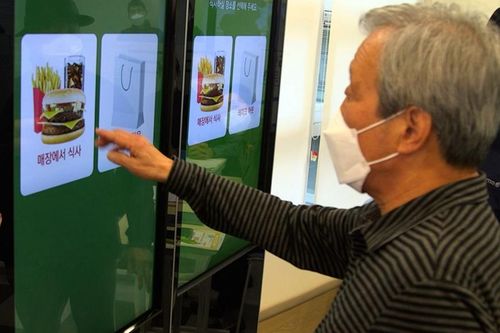 Bất cập việc trẻ em Nam Phi không đọc hiểu thông thạo trước 10 tuổi