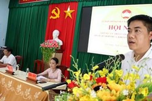 Đầu tư điện chiếu sáng để phát triển kinh tế biển