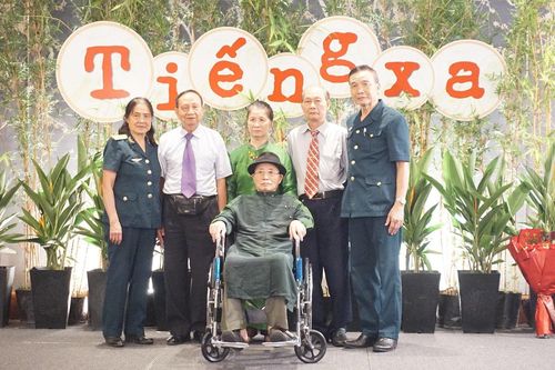 Tác giả Thiệp Nguyễn ra mắt tập thơ ở tuổi 85