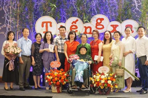 Lời của thương yêu và tiếp nối