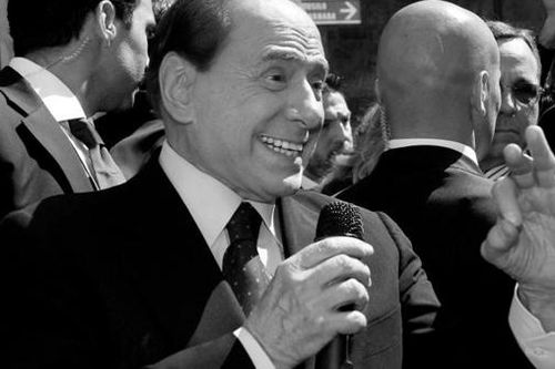 Cựu Thủ tướng Italy Silvio Berlusconi qua đời ở tuổi 86