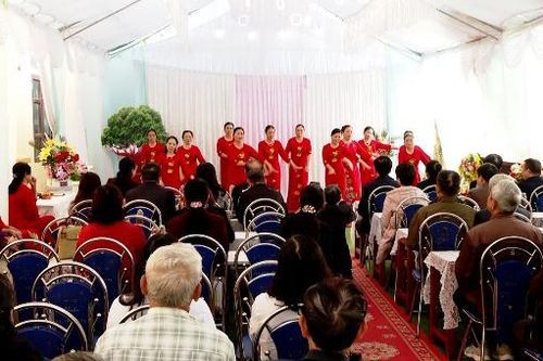 Thúc đẩy chăm sóc sức khỏe người cao tuổi thông qua mô hình CLB Liên thế hệ tự giúp nhau