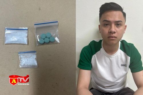 Dấu hiệu bất minh của thanh niên mặc áo Grab