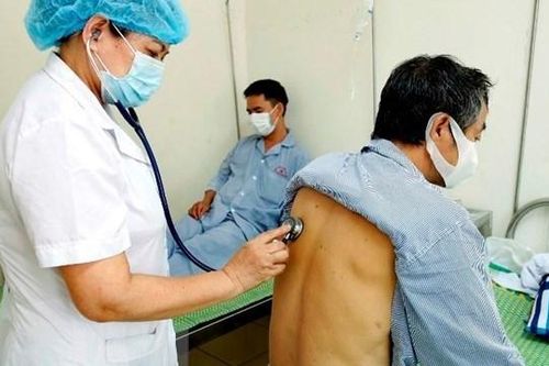 Không thể chủ quan với lao phổi