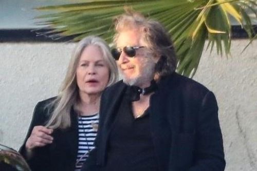 'Bố già' Al Pacino gặp tình cũ giữa lúc bạn gái mang bầu