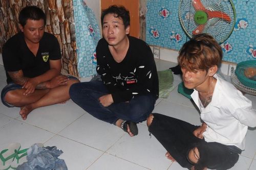 8 người tàng trữ ma túy trong phòng trọ