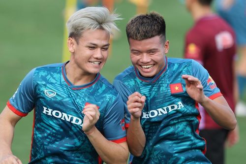 Cơ hội của cầu thủ U23 Việt Nam ở tuyển Việt Nam: Chỉ Văn Tùng 'sáng cửa'