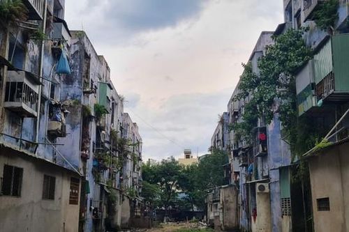 Đà Nẵng: Nhếch nhác chung cư cũ nát giữa trung tâm thành phố