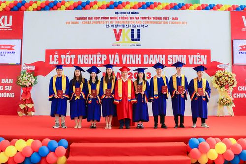 Trường VKU trao bằng tốt nghiệp cho gần 200 tân Kỹ sư, Cử nhân