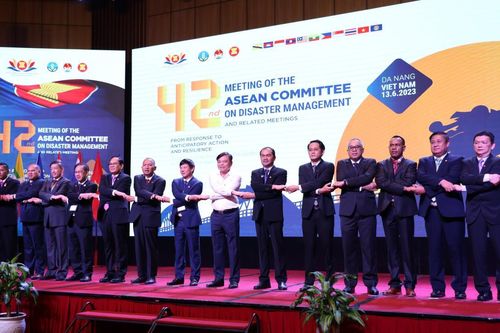 Khai mạc Hội nghị thường niên lần thứ 42 của Ủy ban ASEAN về quản lý thiên tai