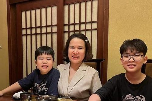 Sống trong thế giới không màu - kỳ 2: Gặp những người bỗng dưng không nhìn thấy