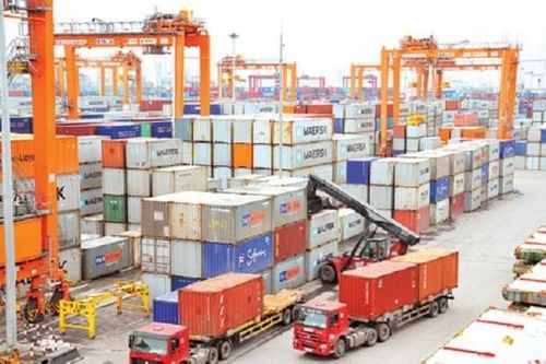 Tin tức kinh tế ngày 13/6: Thu ngân sách từ xuất nhập khẩu đạt 38,3% dự toán