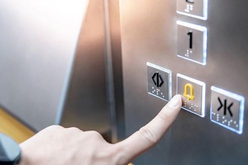Giải pháp liên lạc khẩn cấp thang máy trong tình huống nguy hiểm