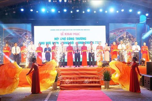 Mở hướng hợp tác phát triển thương mại và xúc tiến đầu tư khu vực Nam Trung bộ